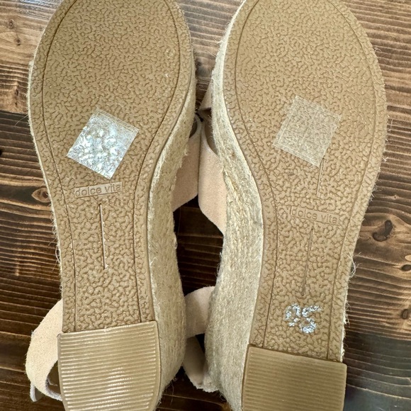 Dolce Vita Beige Espadrille Wedge Sandals Size 8.5 NWOB - Picture 7 of 8